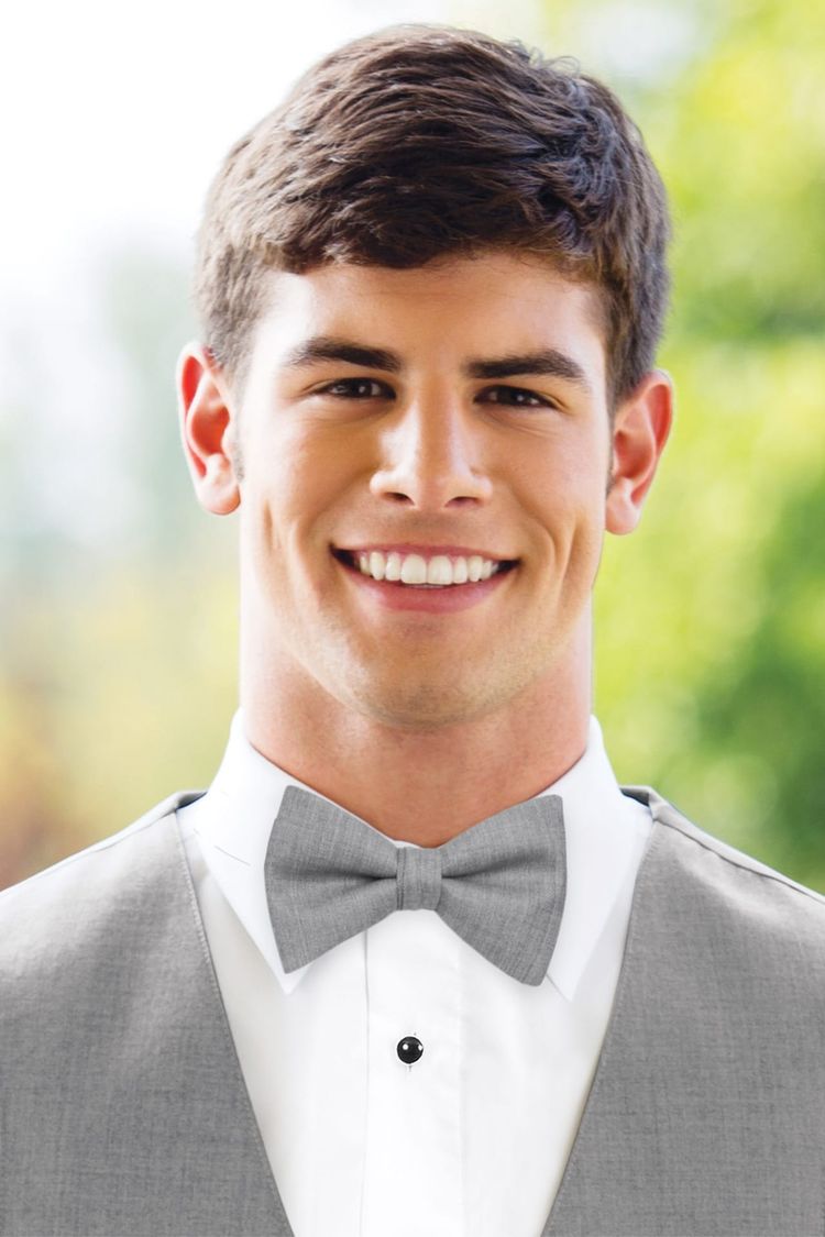Man wearing the Bow Tie Heather Grey with a matching vest
