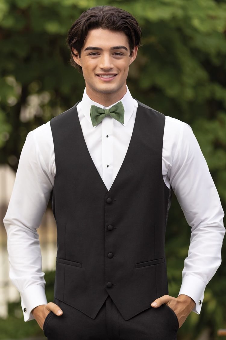 Guy wearing the Matching Black Fullback Vest and solid black tie