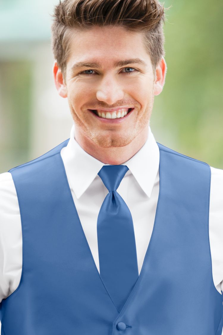 Man wearing the Expressions Cornflower Windsor Tie with a matching vest