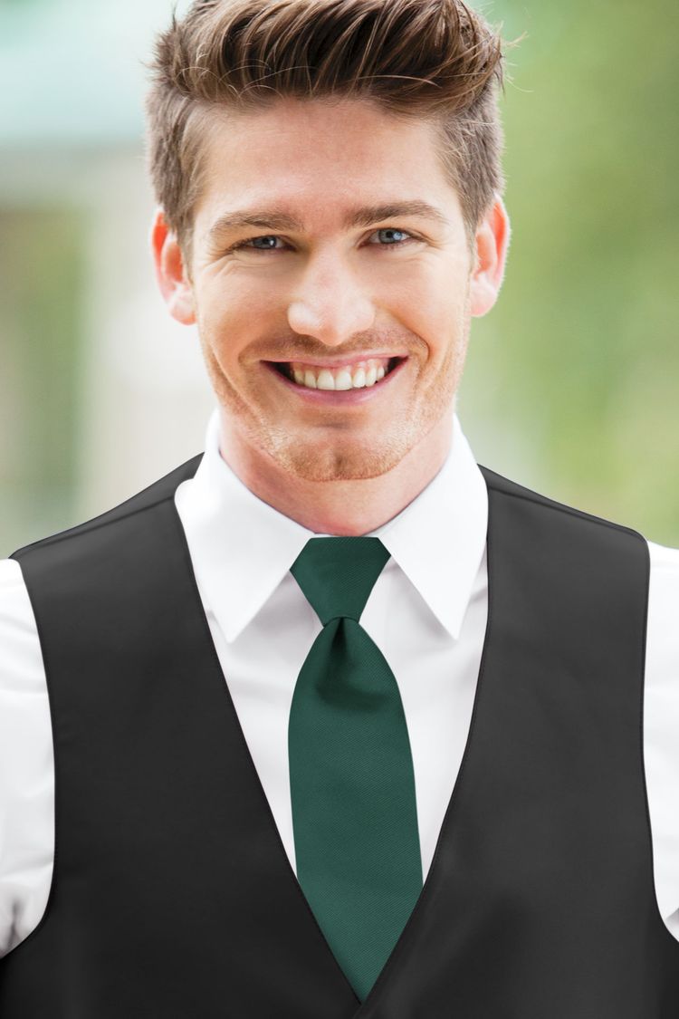 Forest Solid Windsor Tie with a black vest